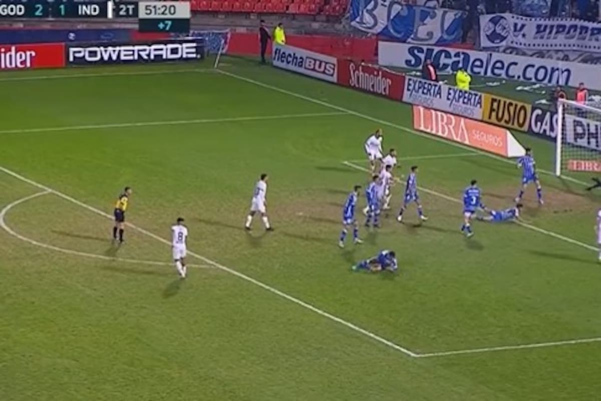 La gran atajada del Ruso Rodríguez en el séptimo minuto adicionado para darle la victoria a Godoy Cruz ante Independiente