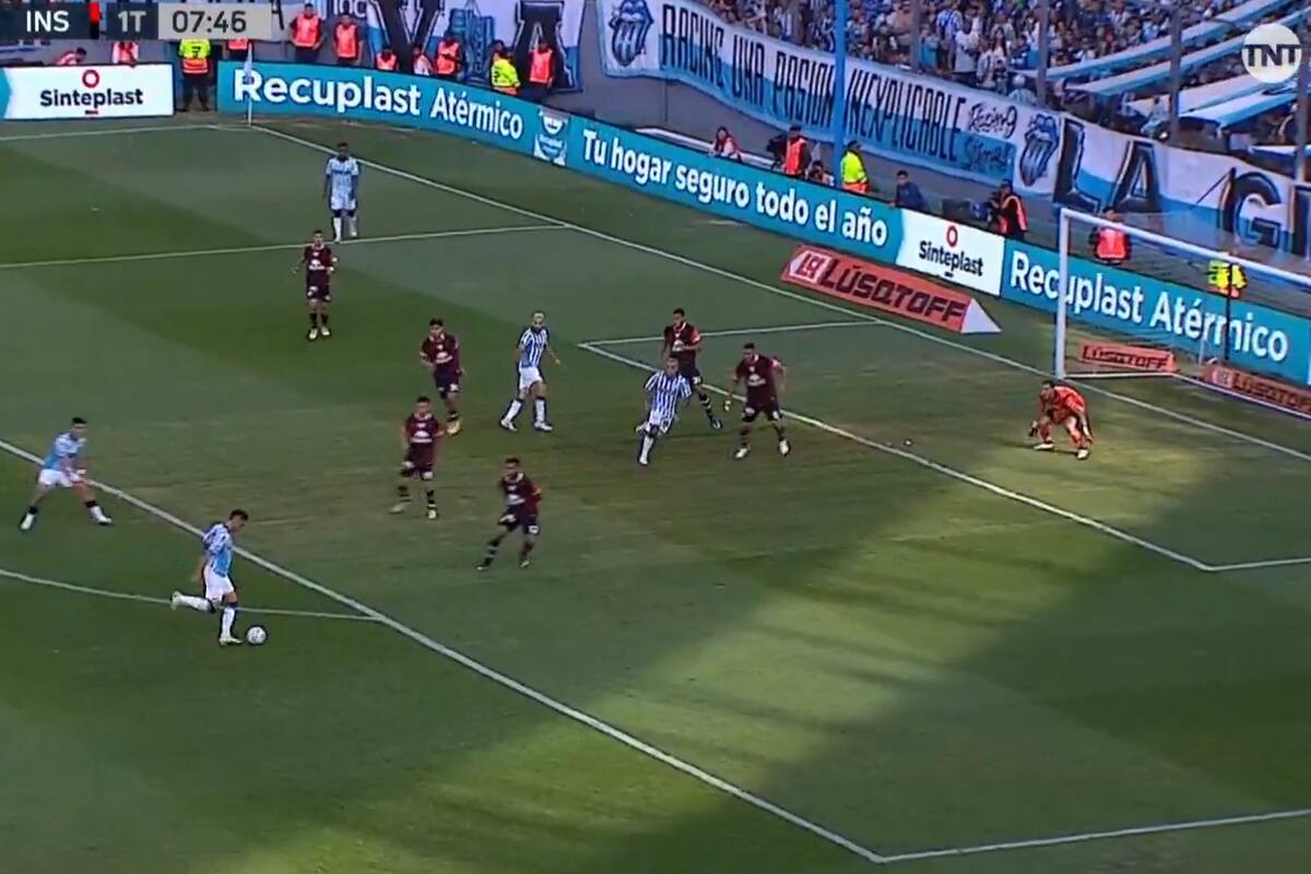 La gran definición de Nazareno Colombo para el 1-0 de Racing ante Instituto