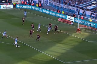 La gente de Racing sigue de fiesta: disfrutó de otro triunfo con dos golazos impresionantes