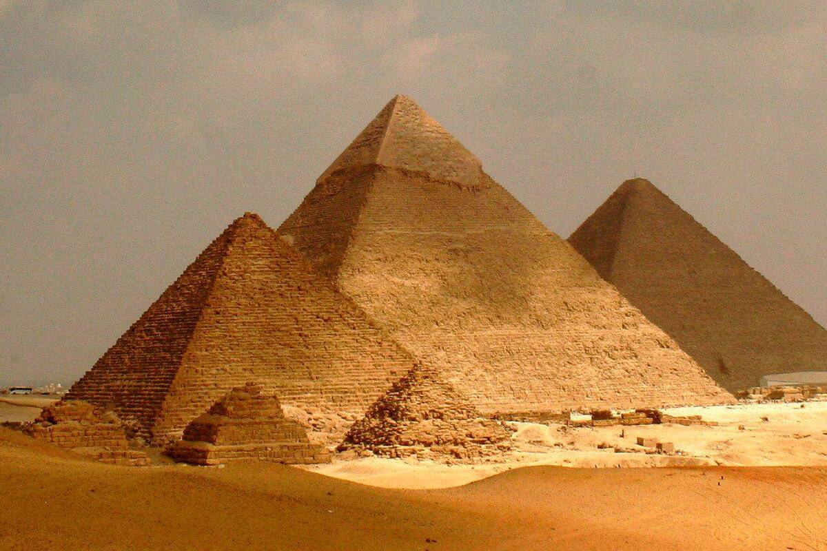 La gran pirámide de Giza es una de las siete maravillas del mundo antiguo