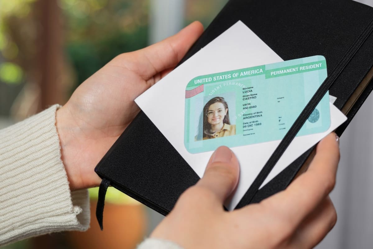 La Green Card es un trámite exclusivo para los extranjeros e hijos de ciudadanos estadounidenses