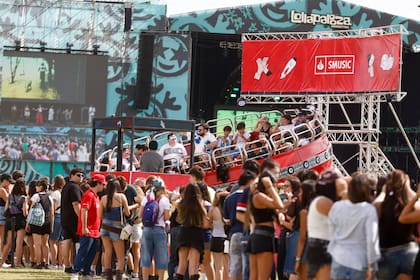 La grilla completa de artistas del Lollapalooza para el sábado 14 de marzo
.