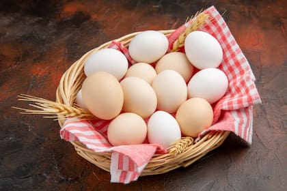 La gripe aviar motivó una drástica decisión en Colorado que podría modificar el consumo de huevos en el estado.