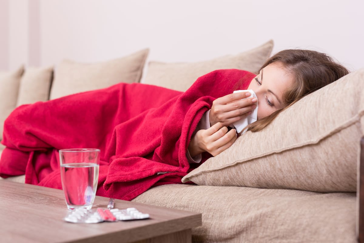 La gripe puede provocar síntomas persistentes durante meses y, en algunos casos, afectar órganos más allá del sistema respiratorio, incluido el cerebro