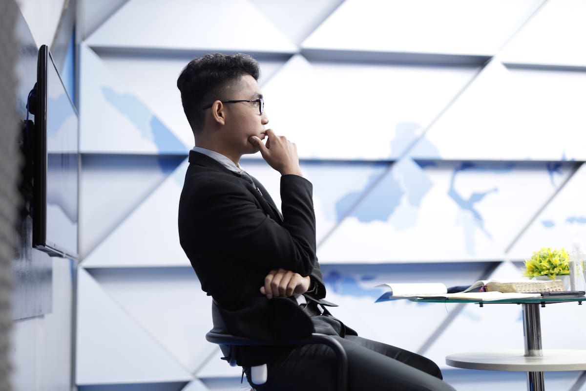 La habilidad humana para combinar conocimientos, experiencias, historias o conceptos permite formular conclusiones sobre el futuro y gestionar la ambigüedad