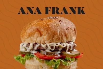 La hamburguesa Ana Frank que era promocionada por el local de comida rápida, en Rafaela