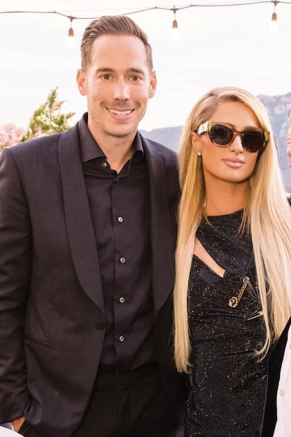 La heredera del imperio Hilton junto a su marido, Carter Reum.
