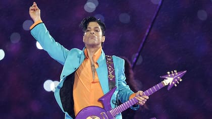 La herencia de Prince será dividida entre sus hermanos