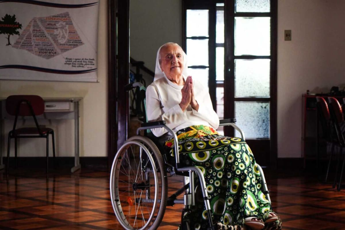 La hermana Inah Canabarro, una monja brasileña de 117 años, fue reconocida como la persona más longeva del mundo (LongeviQuest)