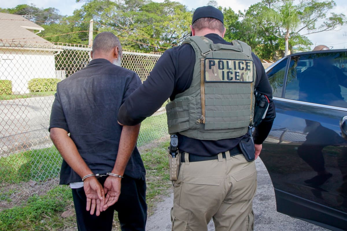 La herramienta del ICE que permite conocer el paradero de los detenidos en Carolina del Norte