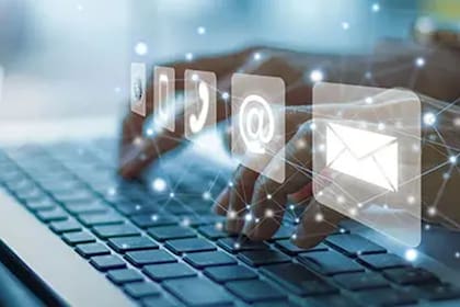 La herramienta solo ejecuta lo que el sistema define; si el sistema es difuso, la ejecución también