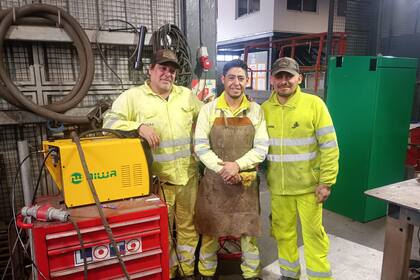“La herrería de la autopista es muy diferente a una herrería común", cuentan en el equipo