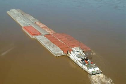 La hidrovía Paraná-Paraguay es una ruta fluvial clave para el traslado de la producción agropecuaria