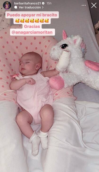La hija de Fernando Burlando y Bárbara Franco recibió de regalo un peluche con forma de unicornio