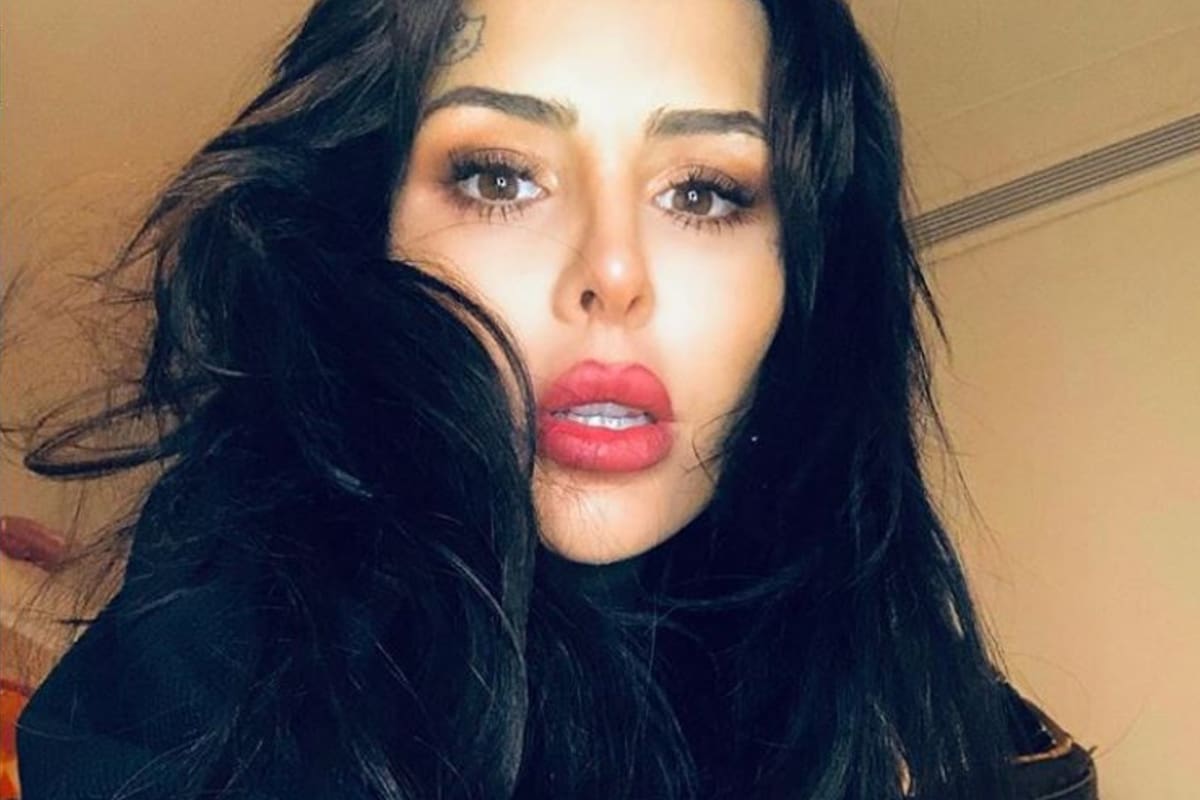 La hija de Marcelo Tinelli informó en sus redes sociales que el próximo 28 de agosto podrán acceder a su nuevo tema musical y jugó con una apariencia muy particular