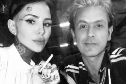 La hija de Marcelo Tinelli se hizo eco de algunos comentarios que criticaron su noviazgo con el músico y fue muy contundente en un posteo