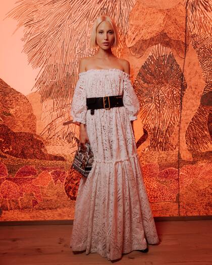 La hija del príncipe heredero Pavlos, Olympia de Grecia, fue invitada especial en el desfile de Alta Costura de Dior