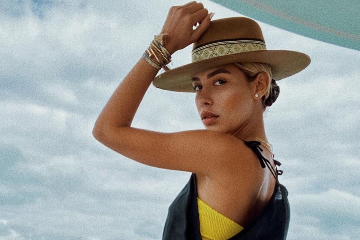 La hija fashionista de Luis Miguel deslumbra con su lujoso estilo vida entre la arena y la nieve. Imagen: instagram Michelle Salas