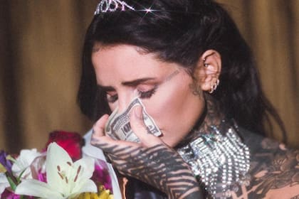 La hija mayor de Marcelo Tinelli volvió a ser el centro de las miradas con una polémica sesión de fotos