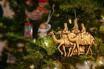 La historia cuenta que los tres Reyes Magos fueron guiados por la estrella de Belén para encontrar al Niño Jesús (ARCHIVO)