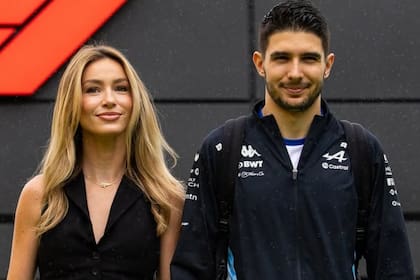 La historia de amor entre Esteban Ocon y Flavy Barla