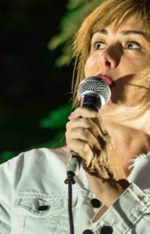 La historia de Claudia es una mezcla de sus orígenes, las decisiones que tomaron los adultos y su ferviente vocación que logró salir del encierro.