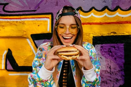 La historia de la hamburguesa está llena de disputas en EE.UU., por lo que tampoco existe una fecha clara sobre "el primer Día de la Hamburguesa"