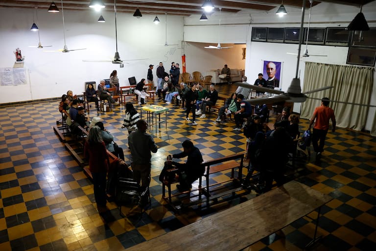La historia de María Balbastro. Tiene 47 años y atravesó una adicción muy severa a las drogas y al alcohol.