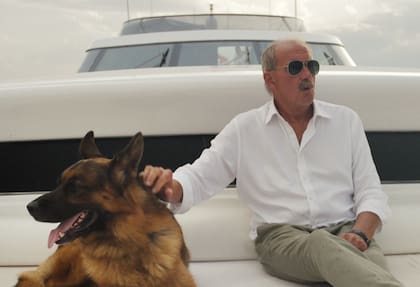 La historia de Netflix se enfoca en la figura de Maurizio Mian, el dueño de Gunther