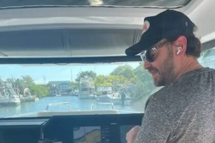 La historia de un hombre que logró ganar miles de dólares con tan solo media hora de trabajo al día