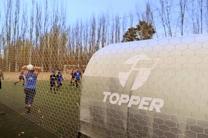 La historia del club de barrio de Cipolletti, Río Negro, que promueve el deporte para alejar a los chicos de la calle.