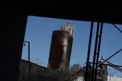 La historia del emprendimiento también derivó en una causa penal que investiga un perjuicio de alrededor de US$5 millones a 244 damnificados que habían invertido en el proyecto