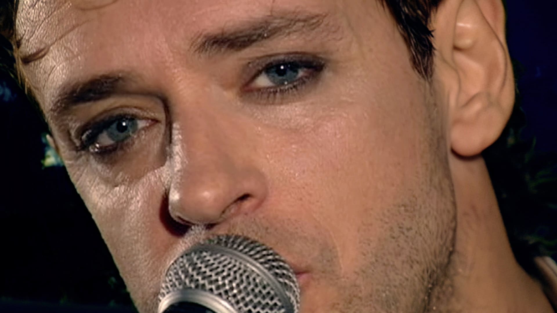Gustavo Cerati, en su adolescencia, en una foto compartida por su tía Dora