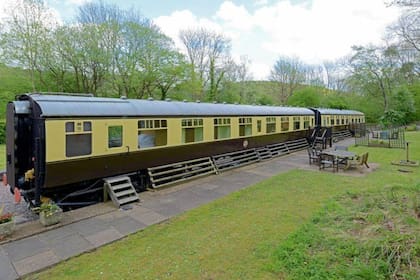 La historia estación de trenes de la época victoriana, disponible a la venta en un condado de Inglaterra