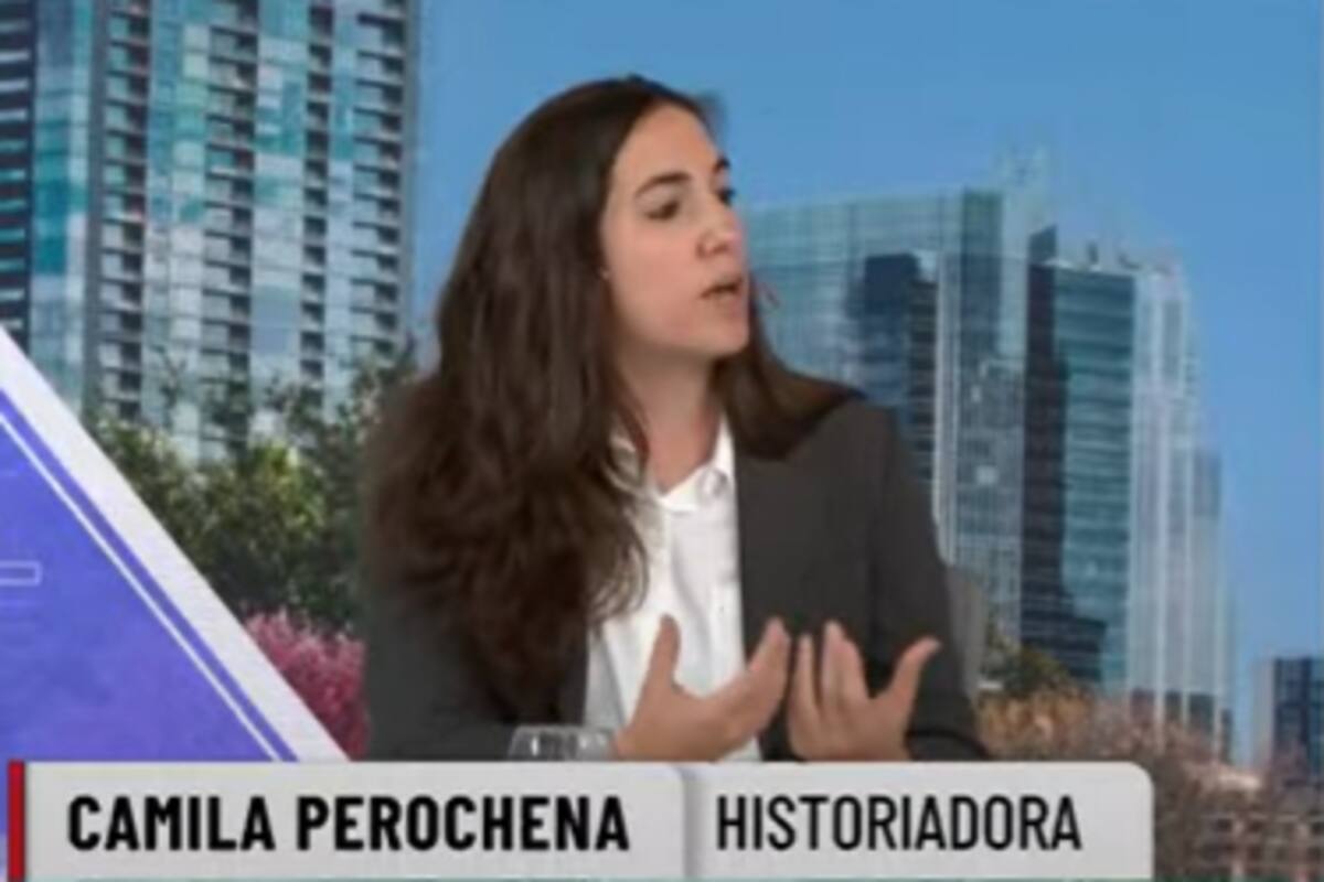 La historiadora Camila Perochena en los estudios de LN+