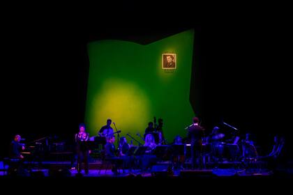 La histórica tapa de Artaud, telón de fondo del concierto consagrado a la gran obra de Luis Alberto Spinetta