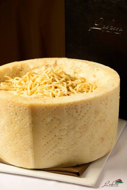 La horma de queso para hacer los Cacio e Pepe