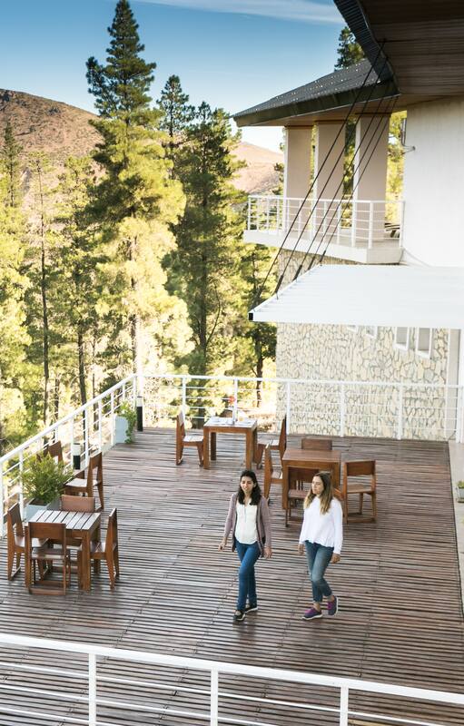 La hostería tiene espacios de uso común al aire libre