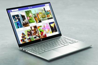 La HP Envy 14 tiene una pantalla en formato 16:10, muy popular entre los equipos que están siendo presentados en la CES 2021
