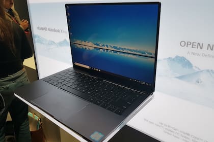 La Huawei Matebook X Pro; el 90 por ciento del frente es pantalla, ya que reduce al máximo posible los marcos