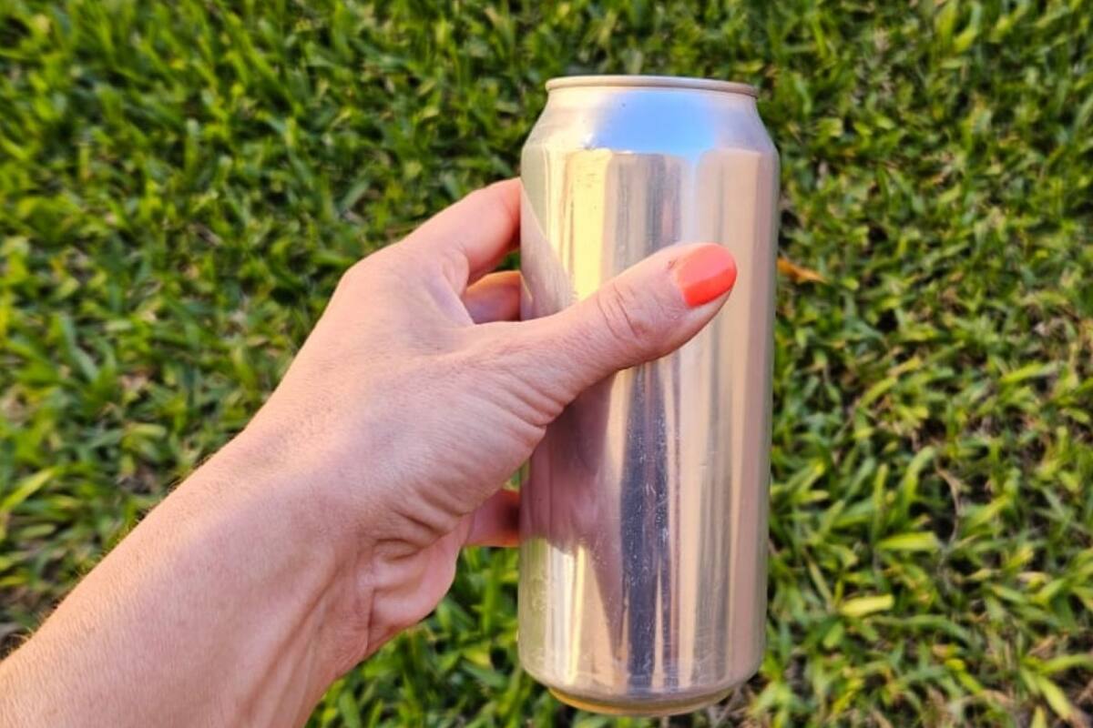 La huella de carbono es un indicador ambiental que refleja la cantidad de gases de efecto invernadero (GEI) que emite un individuo, una organización, evento o producto