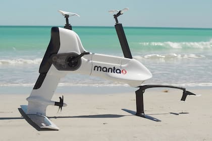 La Hydrofoil S3 es una alternativa a las motos acuáticas más liviana, segura y respetuosa con el ambiente