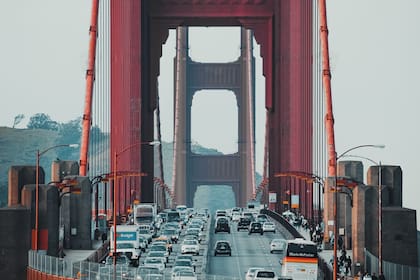 La IA aplicada al tránsito permitirá anticipar congestionamientos en California