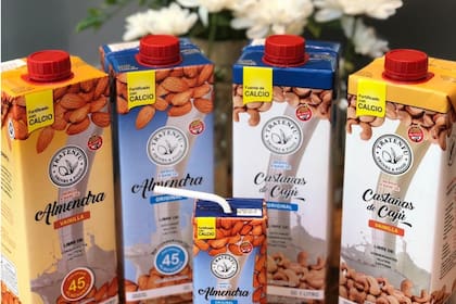 La idea clave de Tratenfú fue envasar en Tetra Pack, los primeros productos de este tipo en ser envasados con esta tecnología que no depende de la cadena de frío y permiten tener en stock.