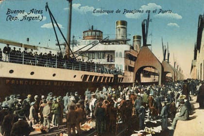 La idea era recibir buques transatlánticos del tamaño de vapores hasta entonces célebres como el Perseo o el Principessa Mafalda