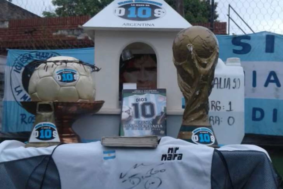 La Iglesia maradoniana se creó en 1998. Es, tal vez, el mayor símbolo del fanatismo que despierta Diego Maradona