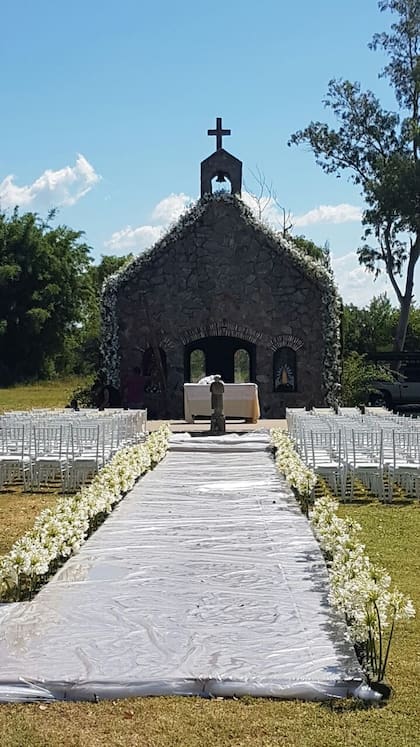 La iglesia San Jorge en Puerto Camacho