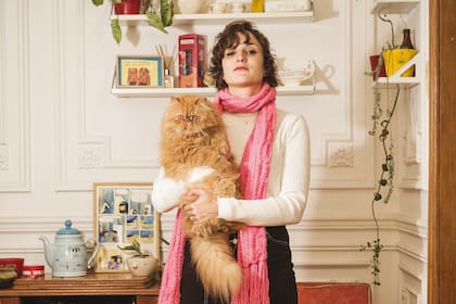 La ilustradora Sole Otero lanza su tercer libro y es jurado de un concurso literario que premia también la novela gráfica