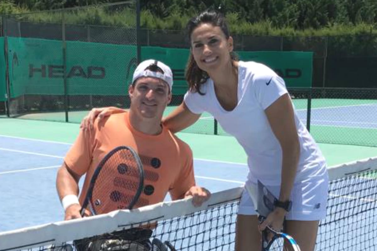 La imagen de la tarde: Gusti Fernández y Gaby Sabatini, después de compartir una práctica singular