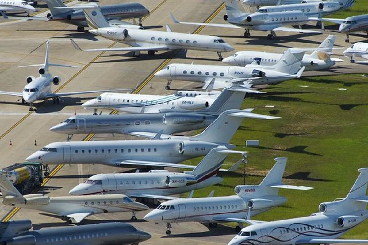 La imagen difundida por la cuenta @SpottersArg de los aviones privados en Río de Janeiro